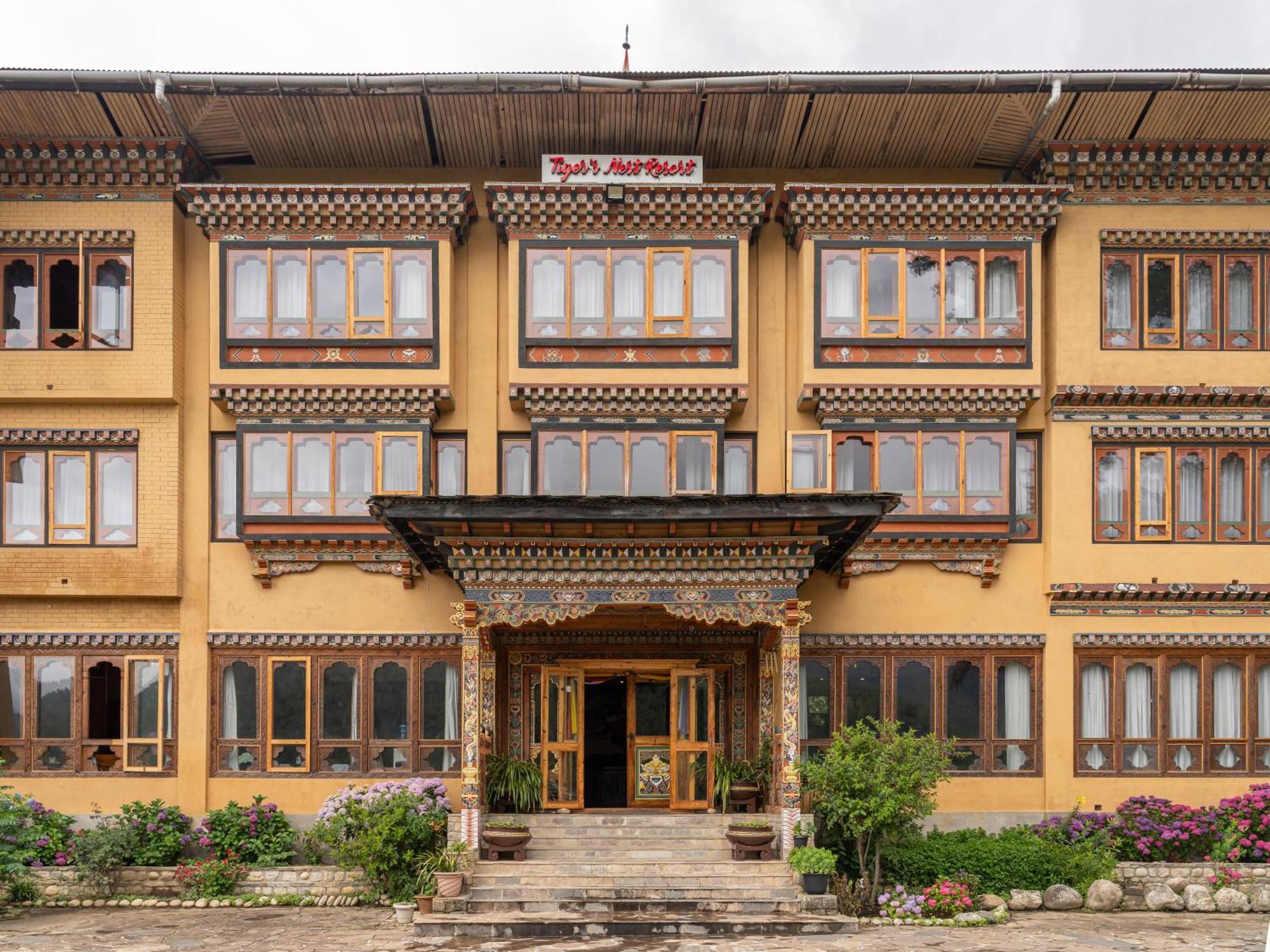 Tiger'S Nest Resort - Best Resort In Paro Kültér fotó