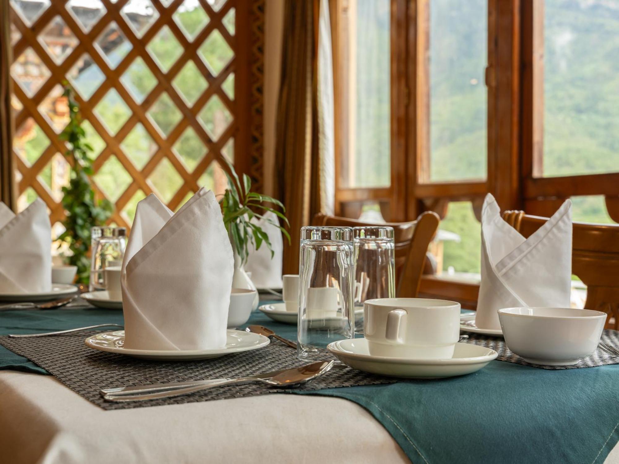 Tiger'S Nest Resort - Best Resort In Paro Kültér fotó